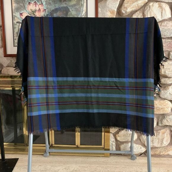Navy plaid wrap. - Picture 1 of 7